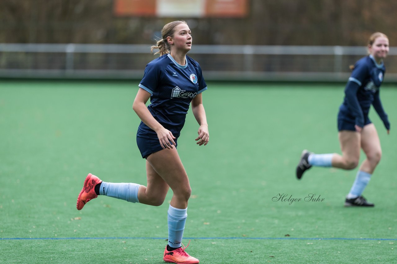 Bild 106 - F VfL Pinneberg - USC Paloma : Ergebnis: 1:4